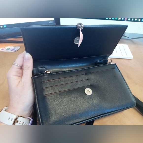 Purse - Picture 2 of 3